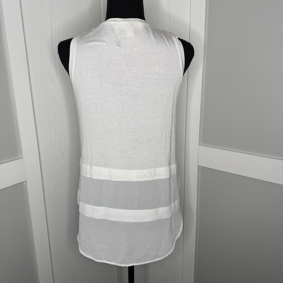 Michael Kors Women's White Layered Sleeveless Top/Blouse Size S MK Logo -Sm Hole - Picture 4 of 8